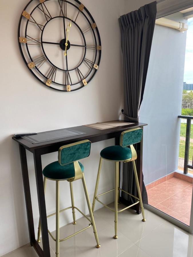Trio Gems Condo, Pattaya Thailand Bãi biển Jomtien Ngoại thất bức ảnh